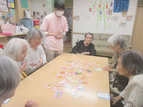 介護士・ヘルパー募集